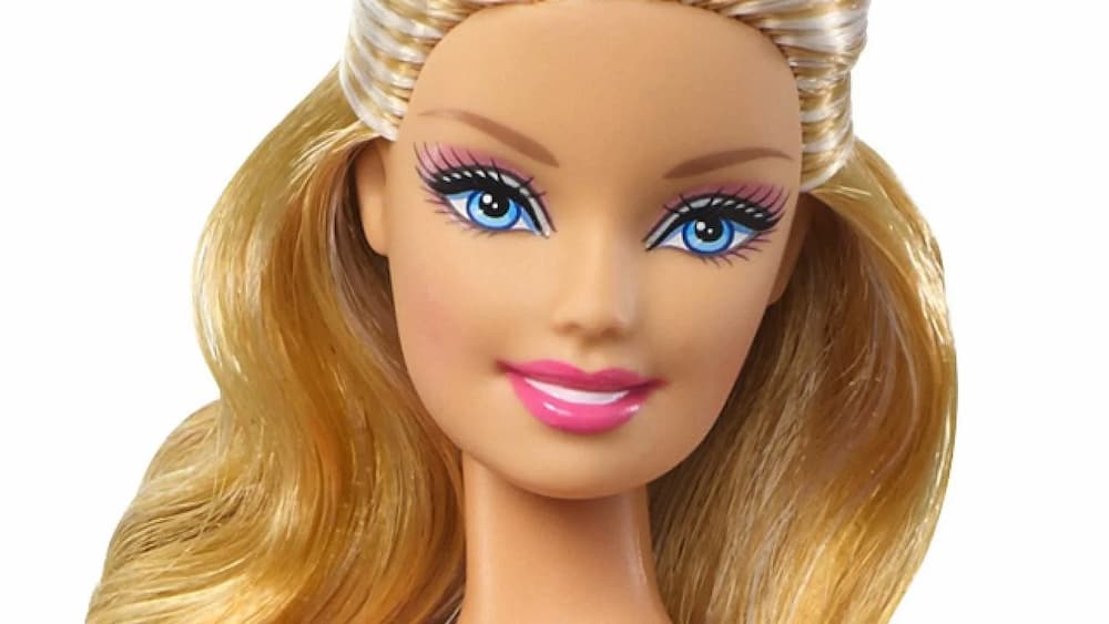 The Perfect Barbie Pout
