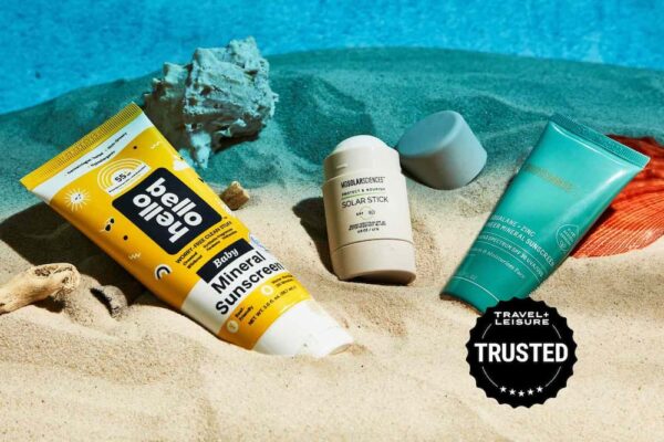 Keeping Our Reefs Safe: Choosing Reef-Friendly Sunscreens