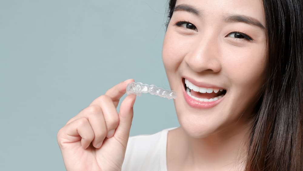 Top 7 Most Frequently Asked Questions About Invisalign Dentists